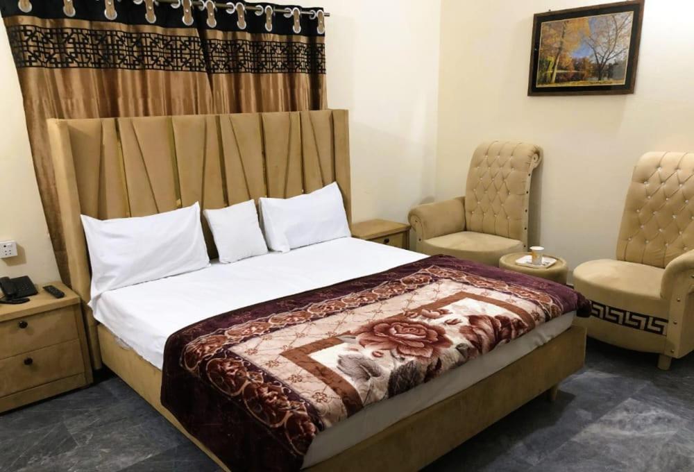 Hotel Air Inn Lahore Exterior photo